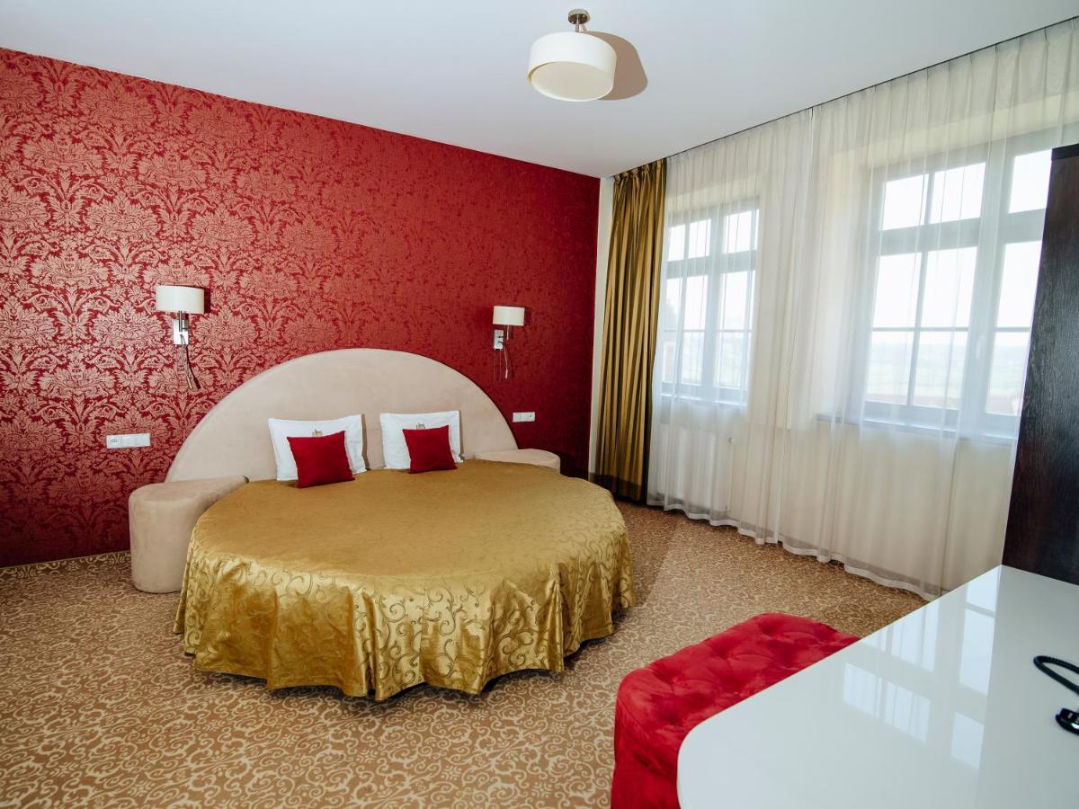 Zamek 4*